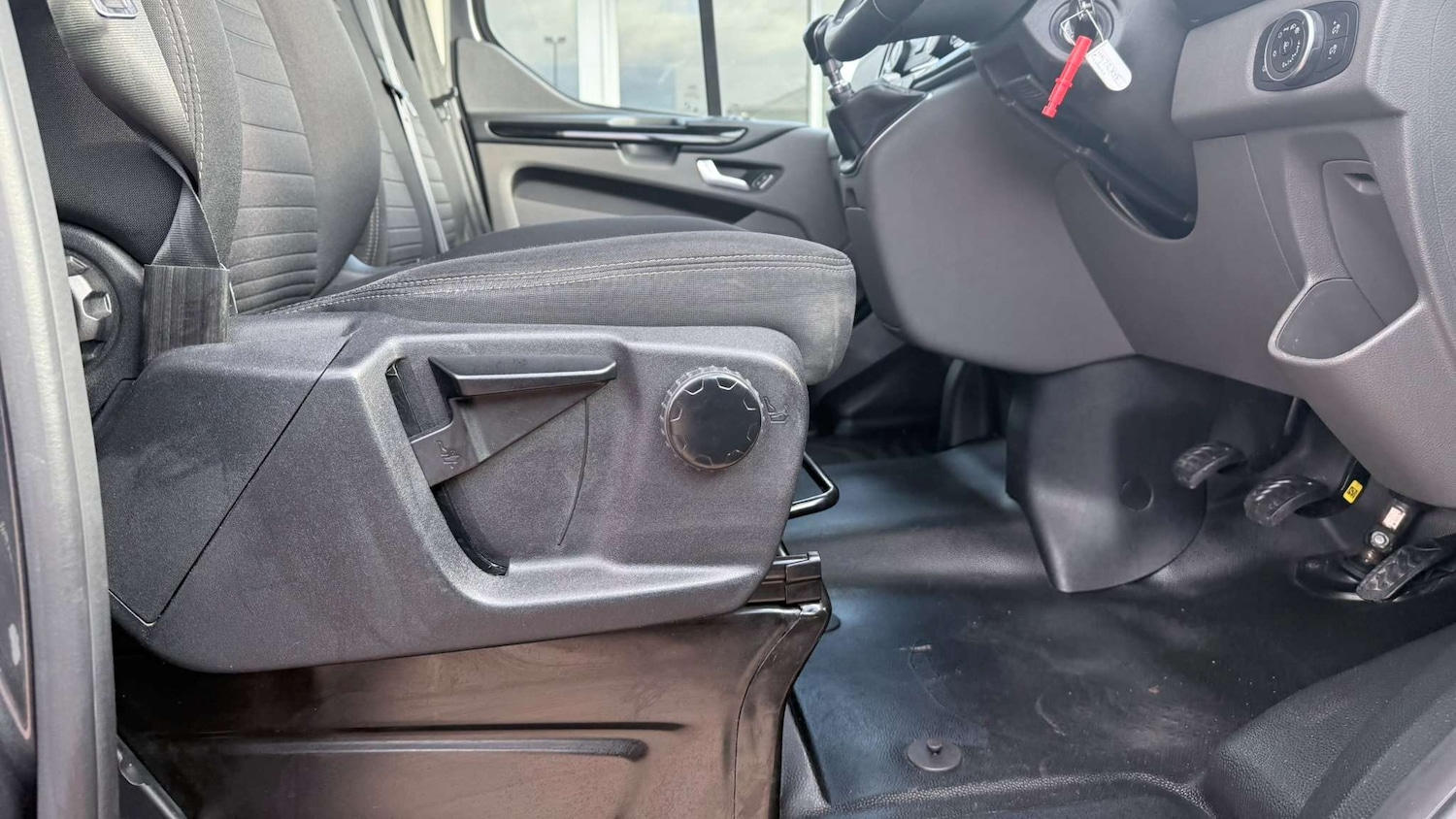 Used Ford Transit Custom 2023 for sale - 76362648: Photo 20