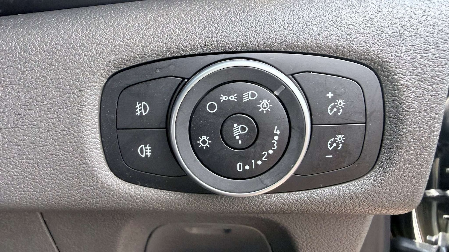 Used Ford Transit Custom 2023 for sale - 76362648: Photo 21