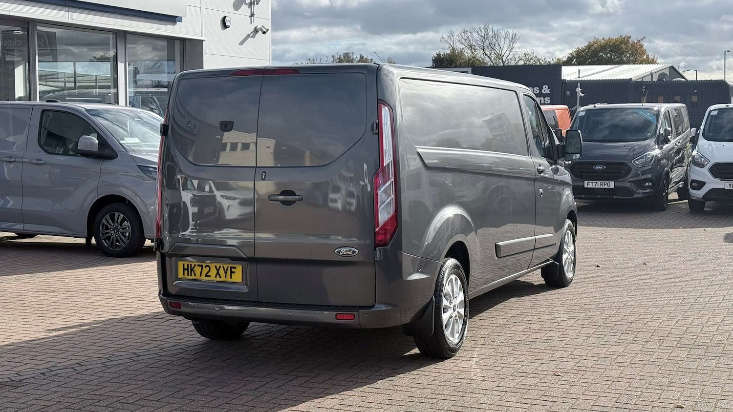 Used Ford Transit Custom 2023 for sale - 76362648: Photo 8
