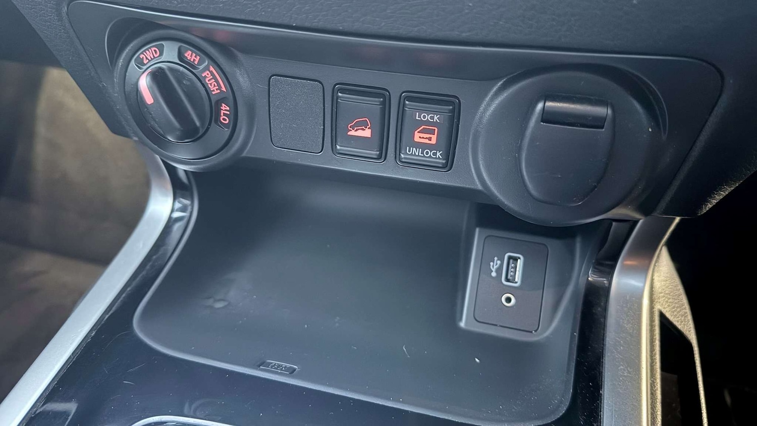 Used Nissan Navara 2021 for sale - 77164436: Photo 30