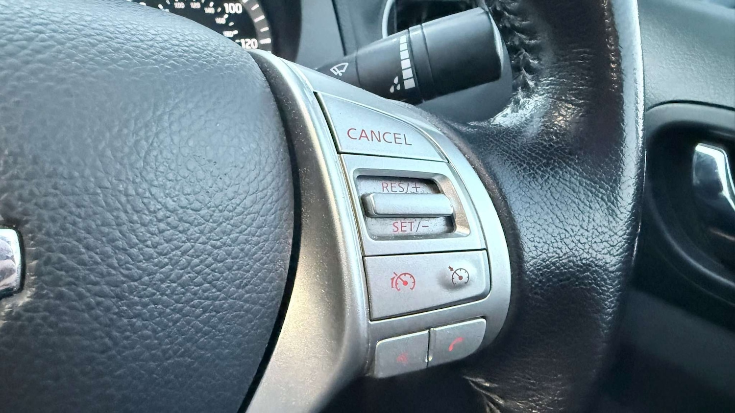 Used Nissan Navara 2021 for sale - 77164436: Photo 32