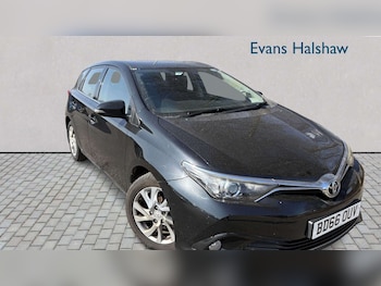 Toyota Auris feature image