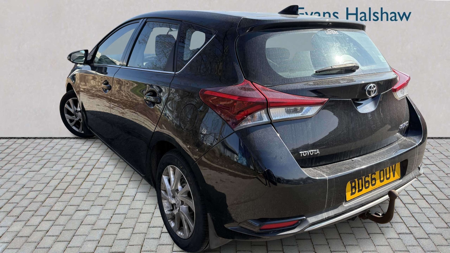 Used Toyota Auris 2016 for sale - 77960812: Photo 2