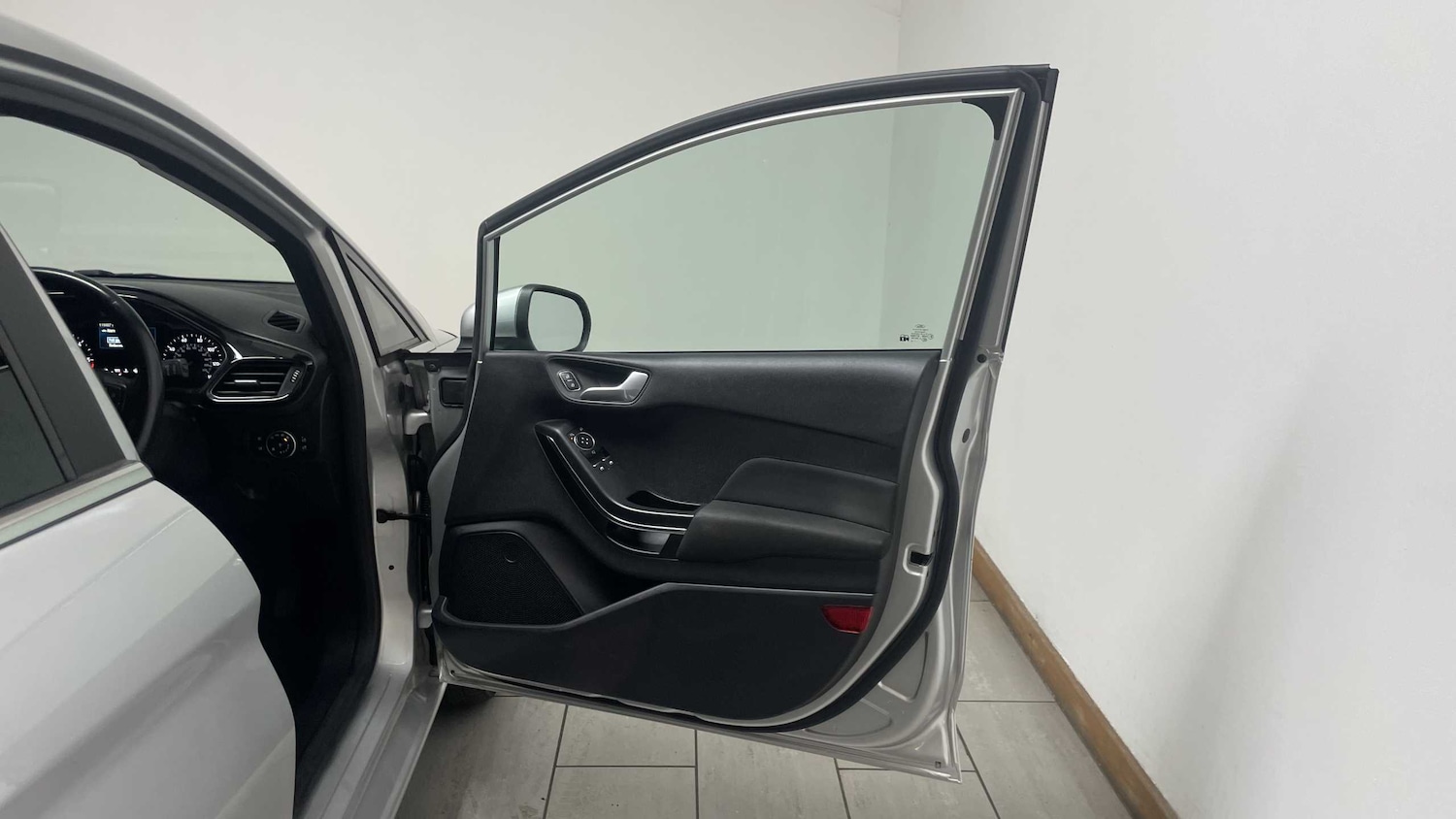 Used Ford Fiesta 2019 for sale - 76156100: Photo 13