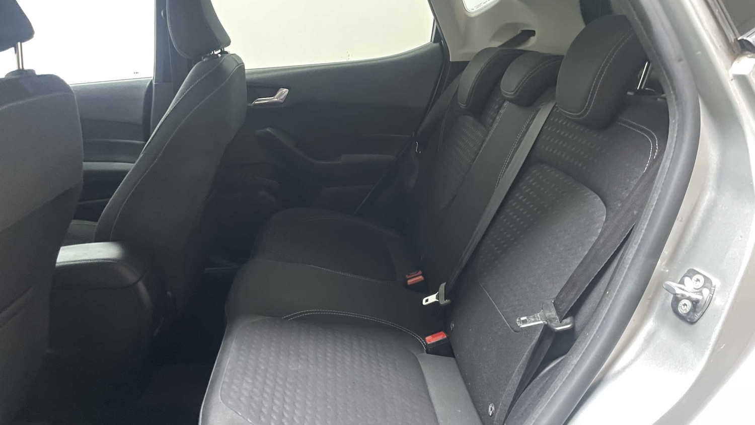 Used Ford Fiesta 2019 for sale - 76156100: Photo 32