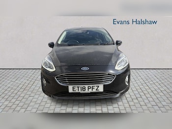 Used Ford Fiesta 2018 for sale - 79161038: Photo