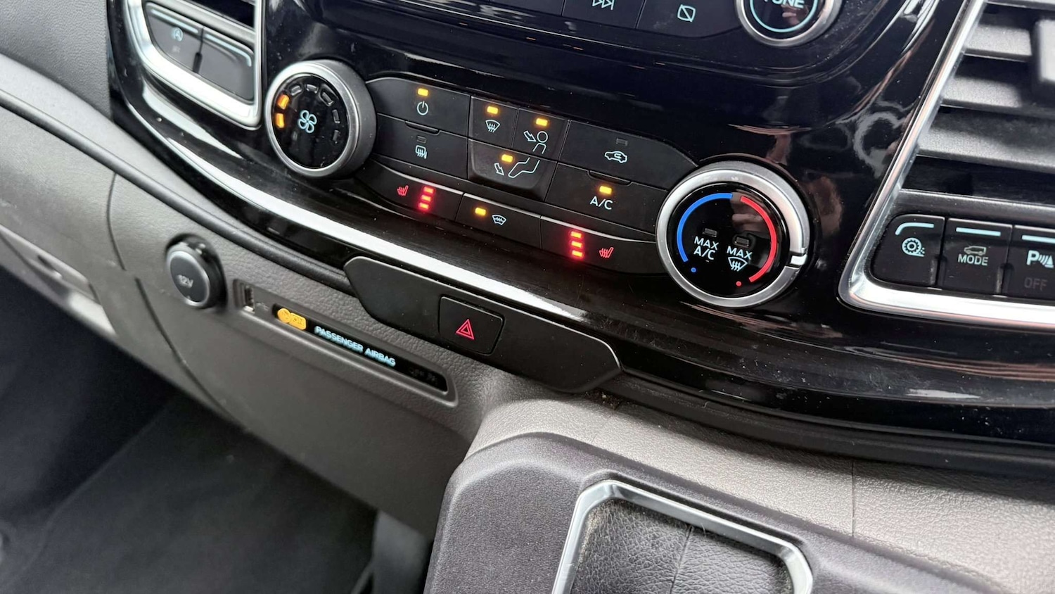 Used Ford Transit Custom 2021 for sale - 75917757: Photo 33