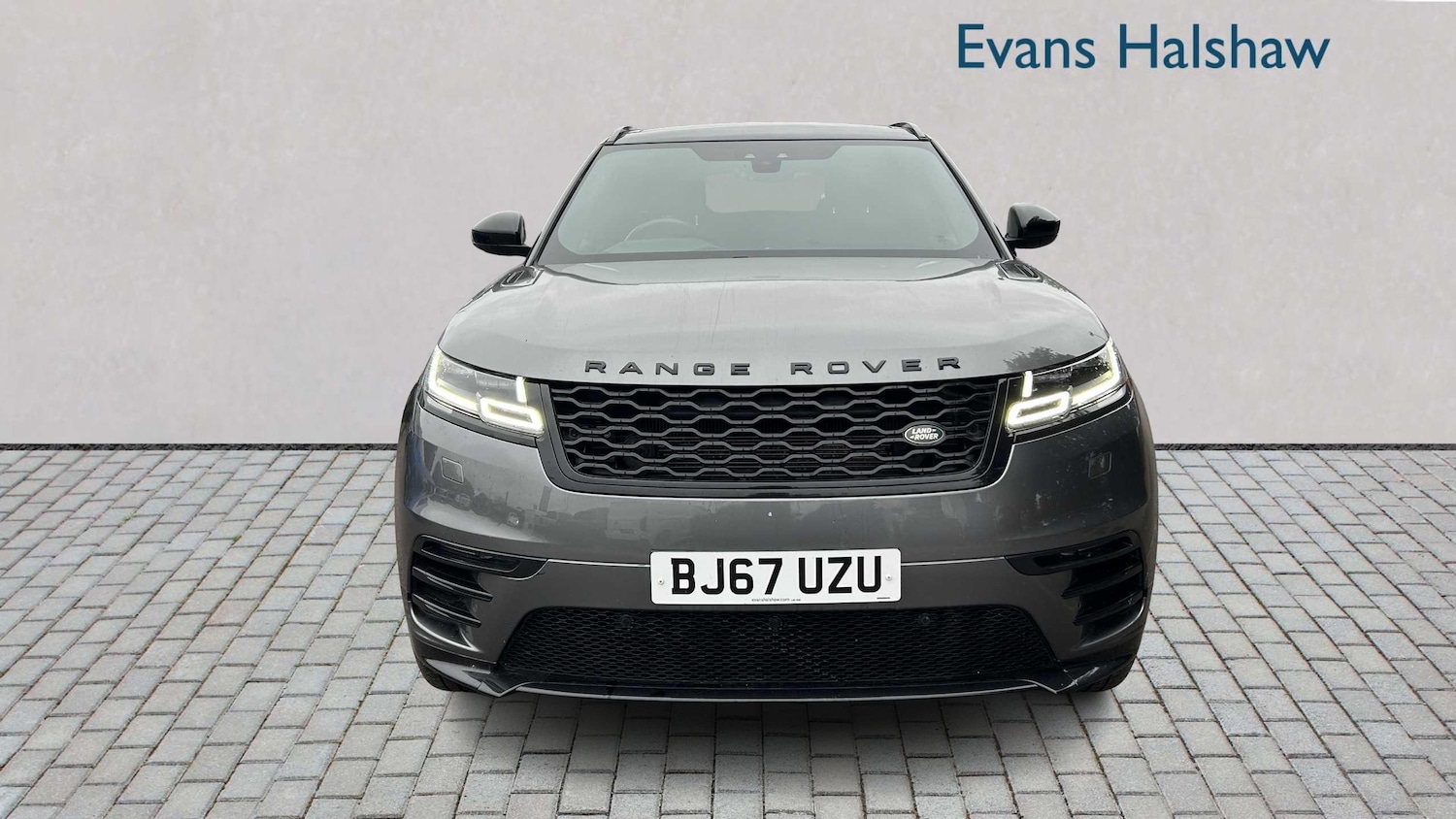 Used Land Rover Range Rover Velar 2017 for sale - 76262498: Photo 4