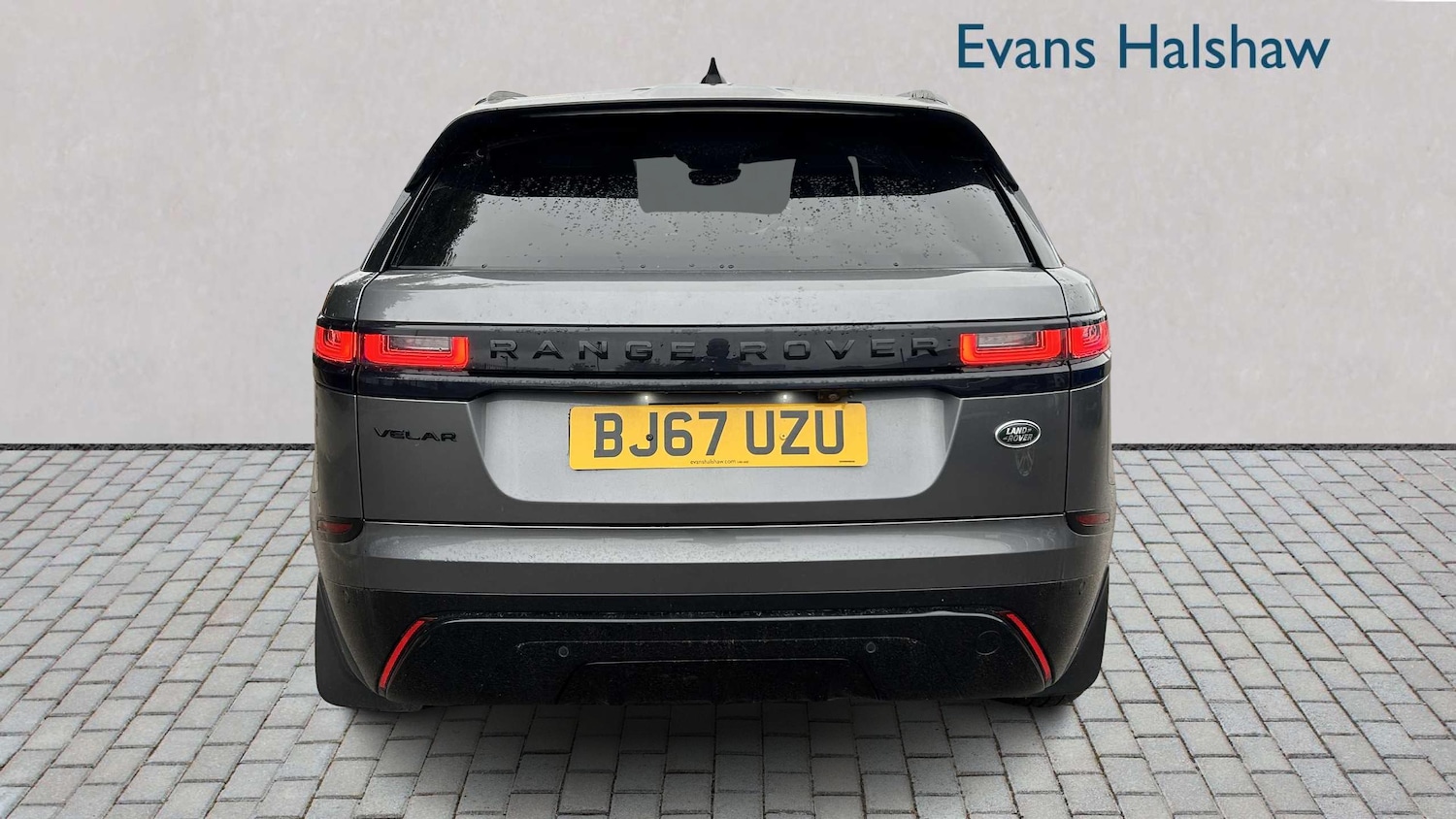 Used Land Rover Range Rover Velar 2017 for sale - 76262498: Photo 5
