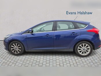 Used Ford Focus 2017 for sale - 78104292: Photo