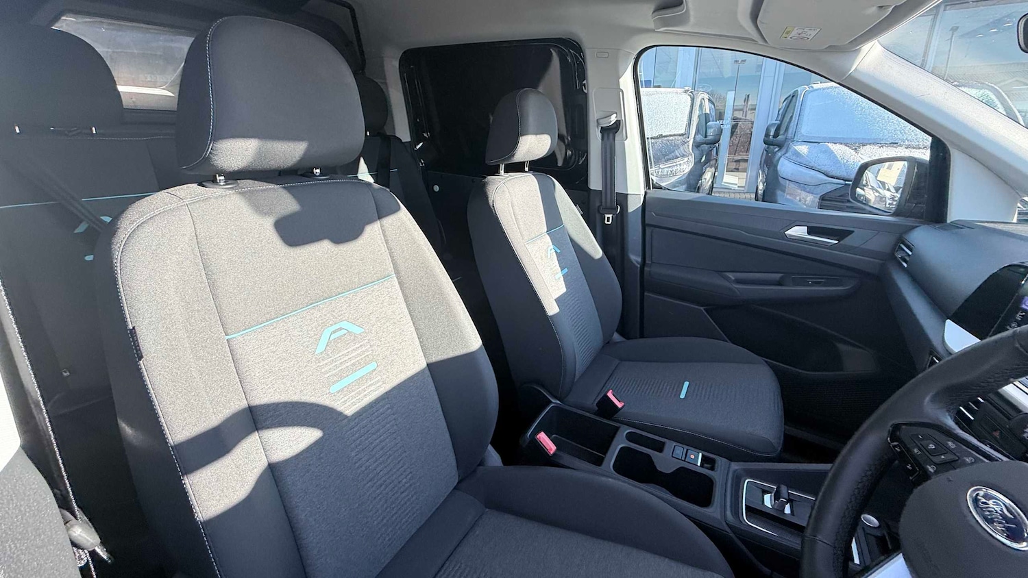 Used Ford Transit Connect 2025 for sale - 76661802: Photo 24