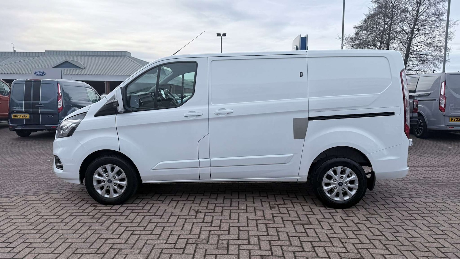 Used Ford Transit Custom 2022 for sale - 77219529: Photo 4