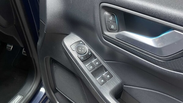 Used Ford Kuga 2022 for sale - 75637707: Photo 14