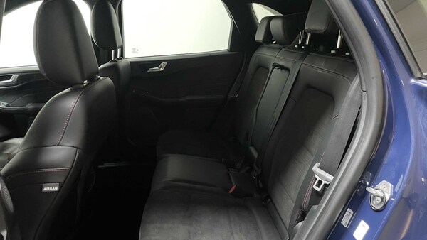 Used Ford Kuga 2022 for sale - 75637707: Photo 32