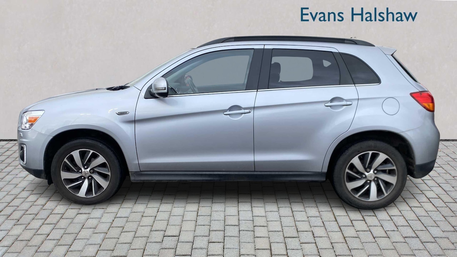 Used Mitsubishi ASX 2015 for sale - 76732283: Photo 5