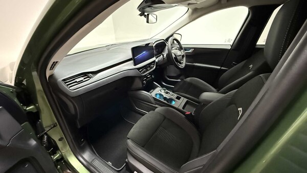 Used Ford Kuga 2025 for sale - 75711036: Photo 31