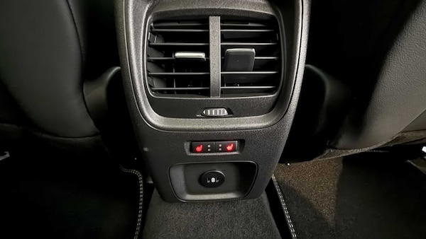 Used Ford Kuga 2025 for sale - 75711036: Photo 35