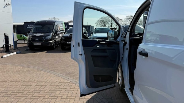 Used Ford Transit Custom 2024 for sale - 75317432: Photo 19