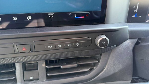 Used Ford Transit Custom 2024 for sale - 75317432: Photo 28