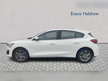 Used Ford Focus 2023 for sale - 77373707: Photo