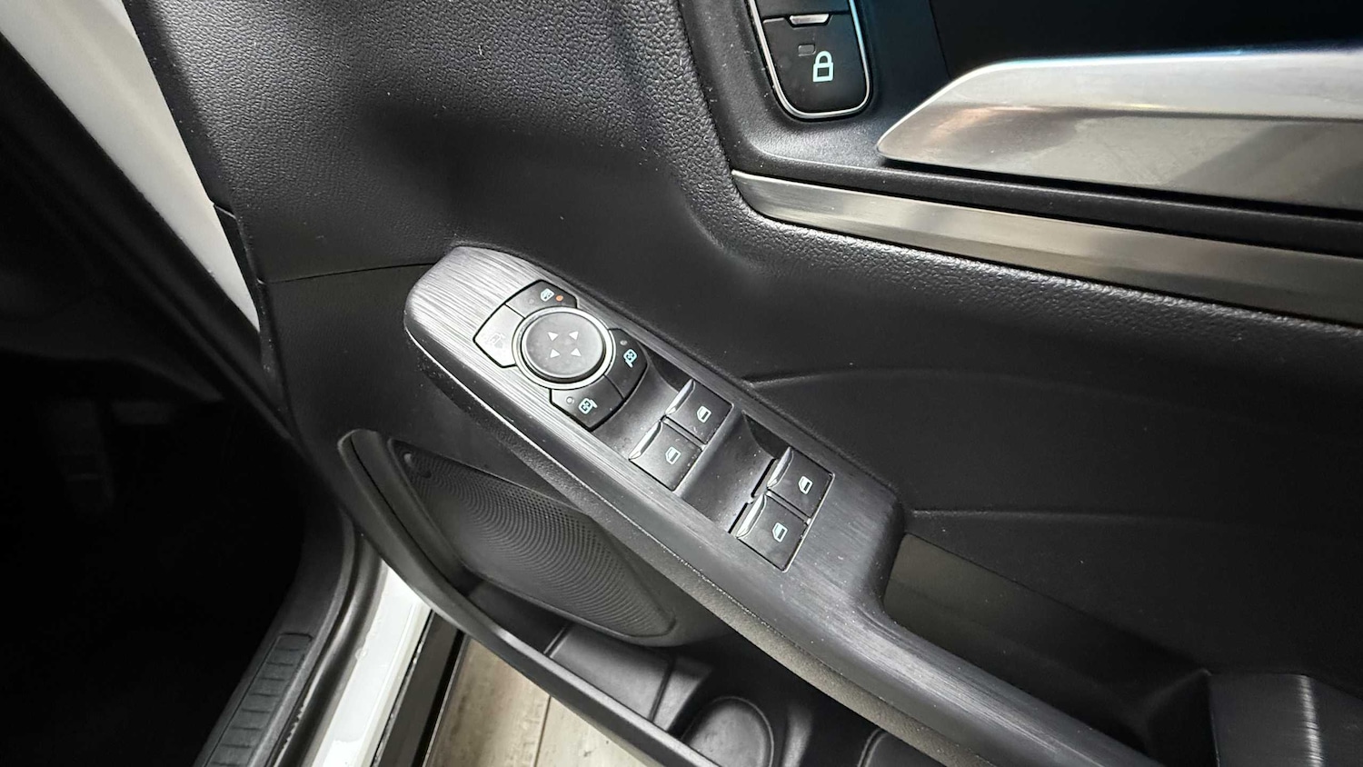 Used Ford Kuga 2022 for sale - 75758039: Photo 14