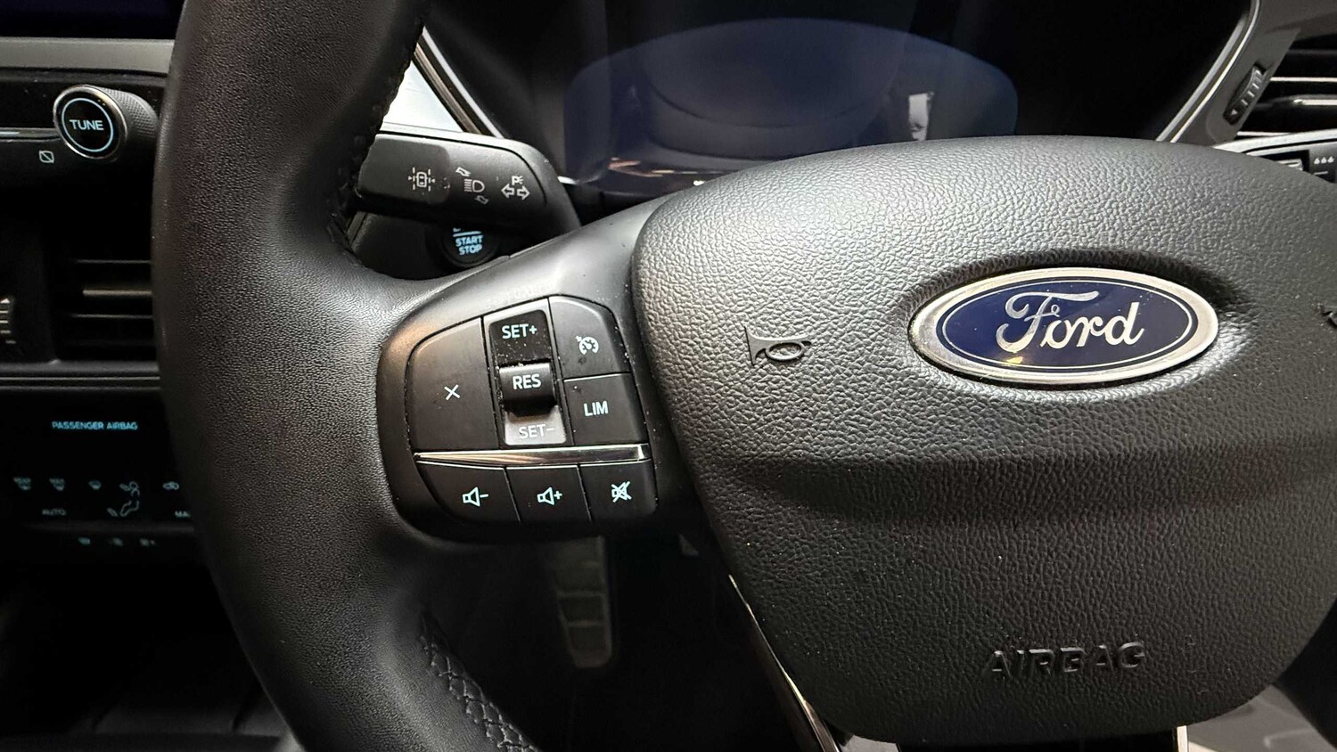 Used Ford Kuga 2022 for sale - 75758039: Photo 17