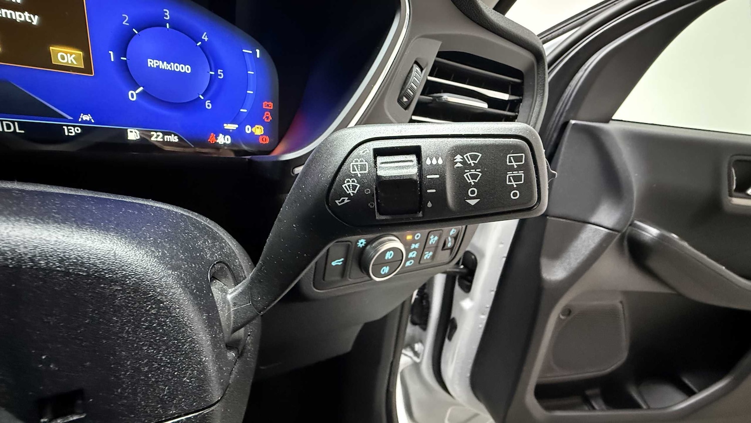 Used Ford Kuga 2022 for sale - 75758039: Photo 19