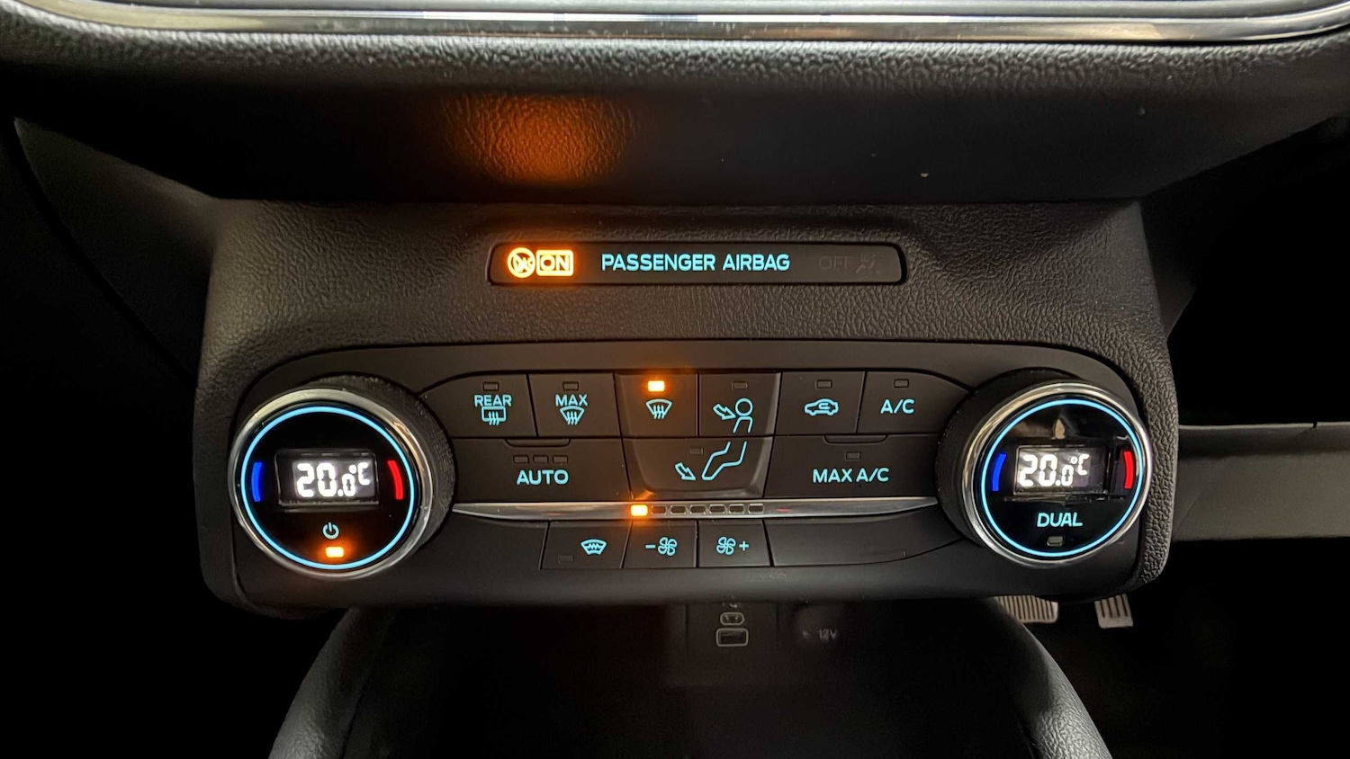 Used Ford Kuga 2022 for sale - 75758039: Photo 25