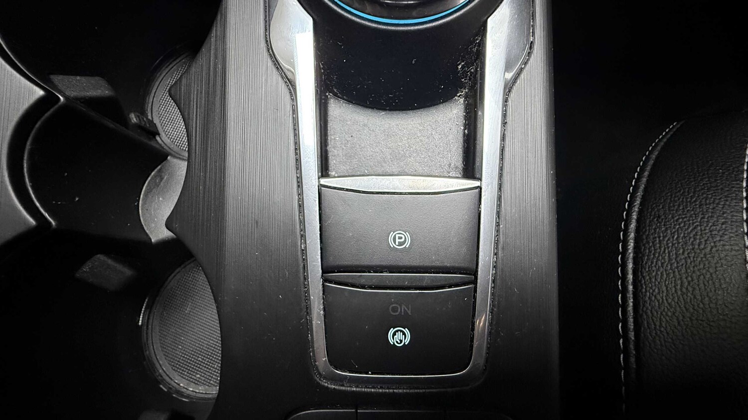 Used Ford Kuga 2022 for sale - 75758039: Photo 27