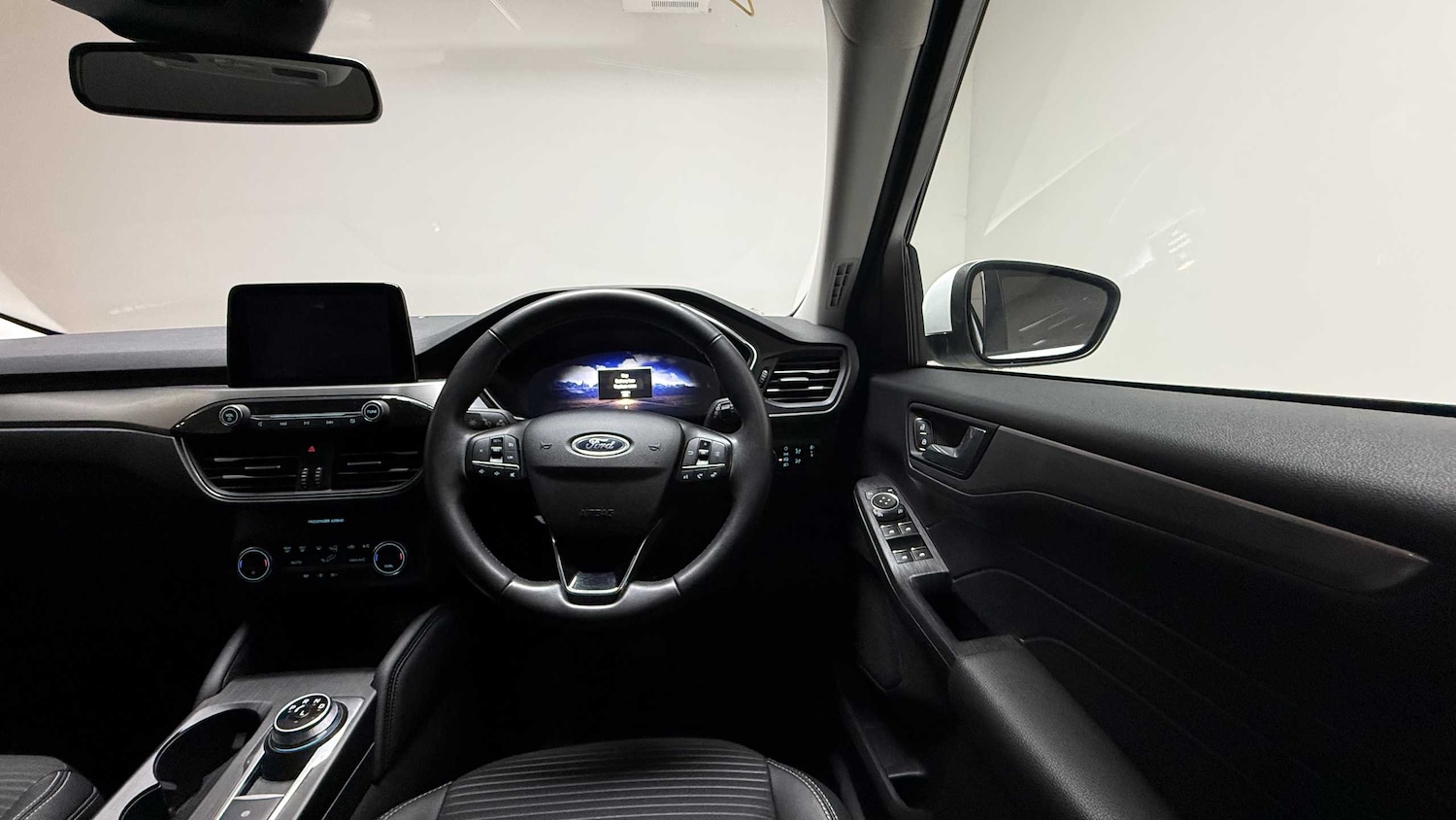 Used Ford Kuga 2022 for sale - 75758039: Photo 30