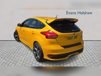 Used Ford Focus 2018 for sale - 78754813: Photo