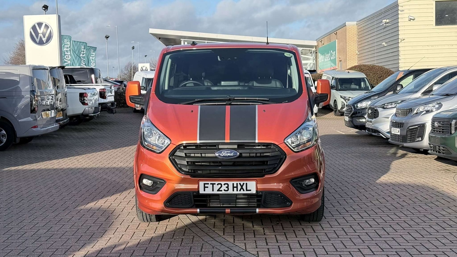 Used Ford Transit Custom 2023 for sale - 76902464: Photo 2