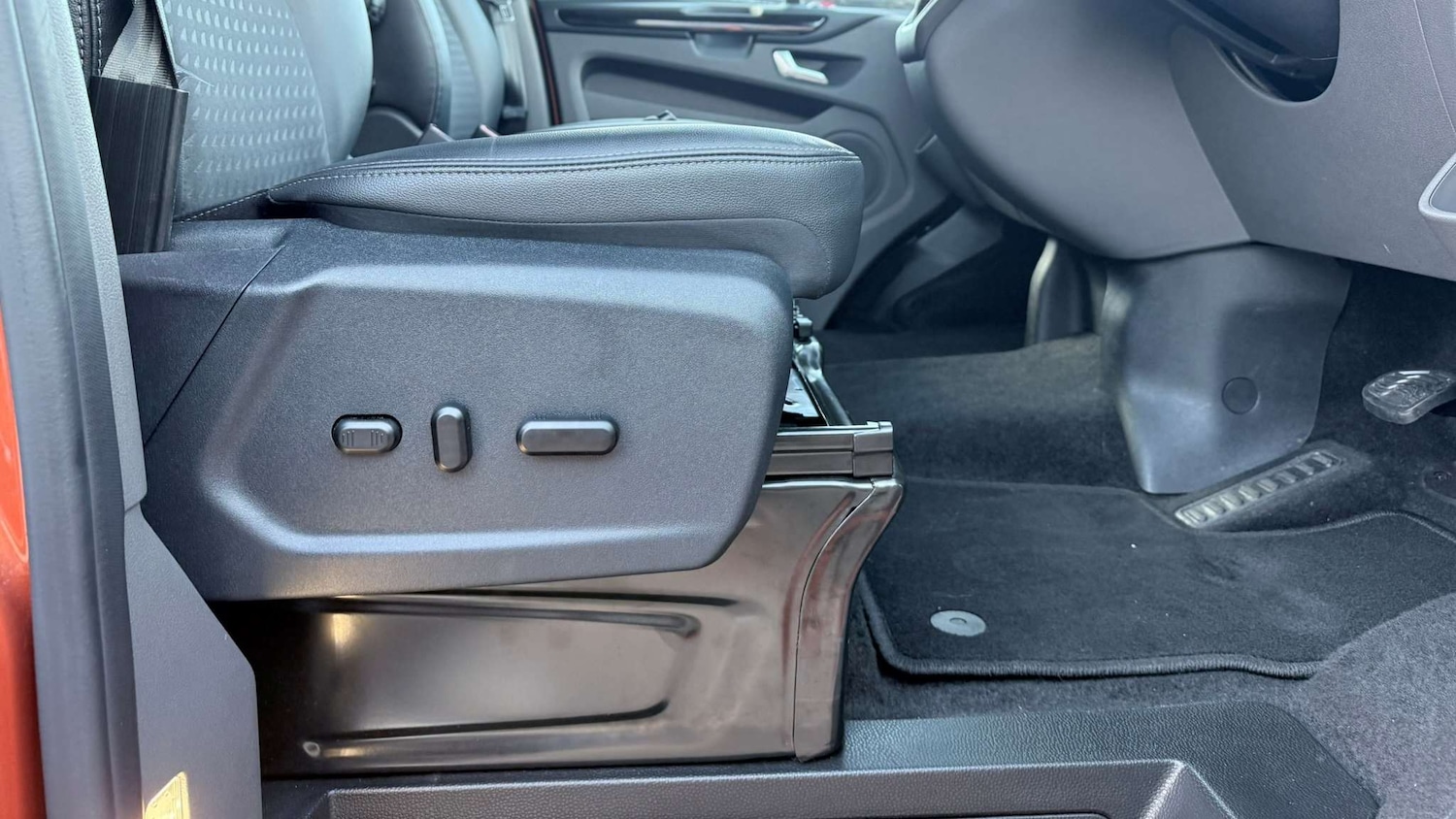 Used Ford Transit Custom 2023 for sale - 76902464: Photo 21