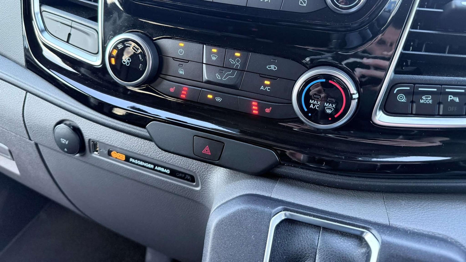 Used Ford Transit Custom 2023 for sale - 76902464: Photo 31