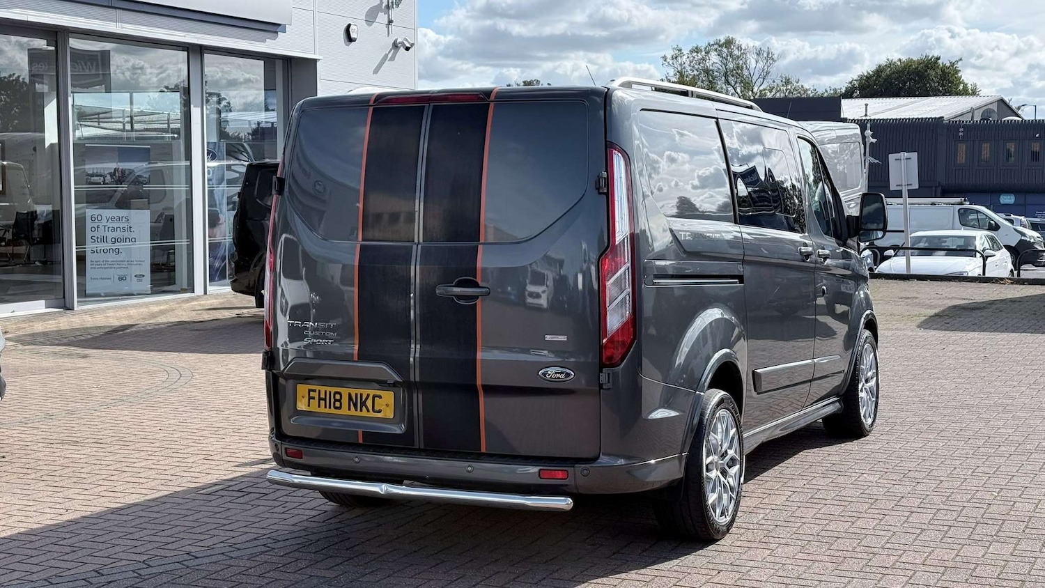 Used Ford Transit Custom 2018 for sale - 76088059: Photo 9