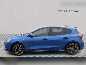 Used Ford Focus 2023 for sale - 77018838: Photo