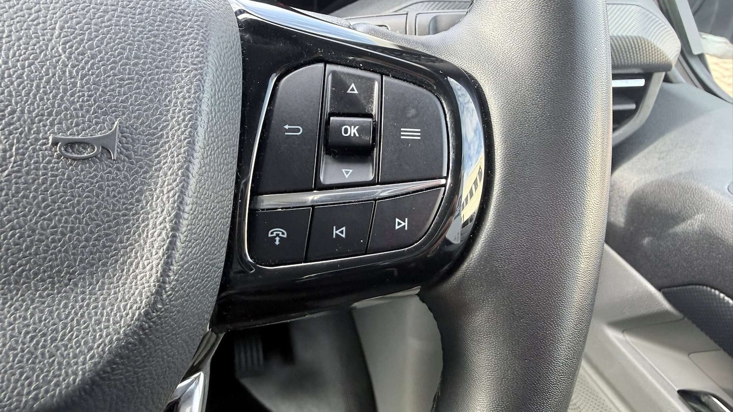 Used Ford Transit Custom 2024 for sale - 76329332: Photo 20