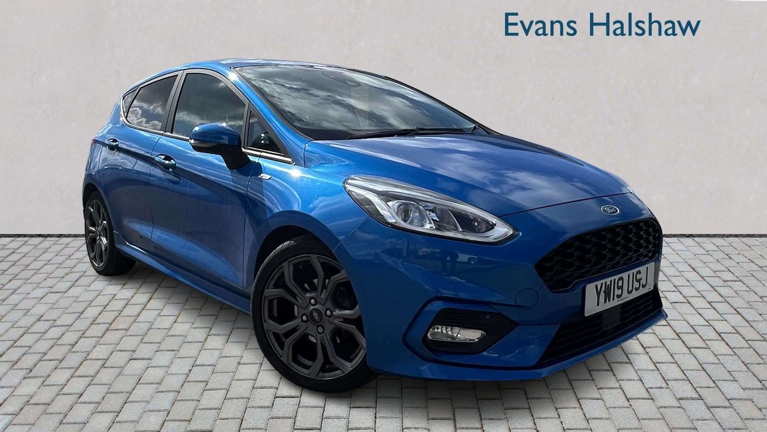 Used Ford Fiesta 2019 for sale - 78118823: Photo 1