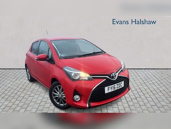 Used Toyota Yaris 2016 for sale - 77018868: Photo