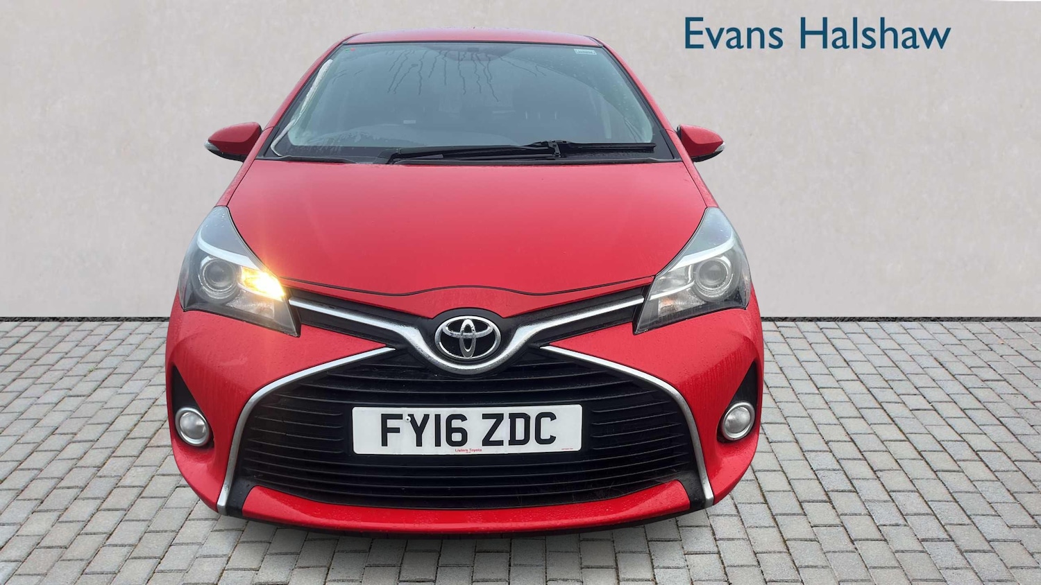 Used Toyota Yaris 2016 for sale - 77018868: Photo 4