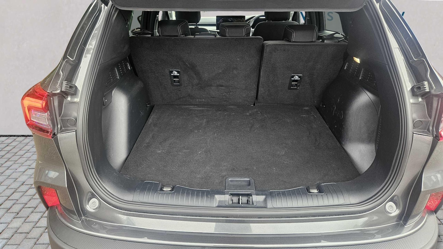 Used Ford Kuga 2025 for sale - 76286384: Photo 11