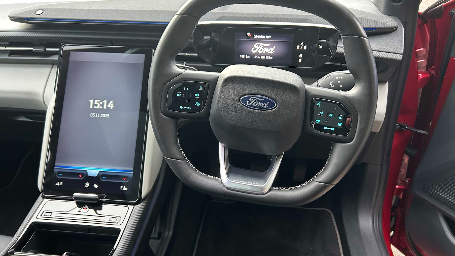 Used Ford Explorer 2024 for sale - 77018845: Photo 14