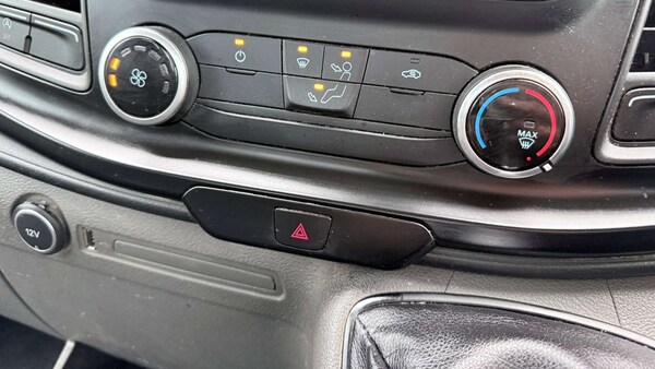 Used Ford Transit 2019 for sale - 76262379: Photo 27