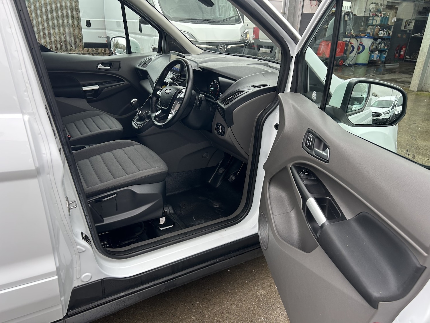 Used Ford Transit Connect 2023 for sale - 77649586: Photo 10