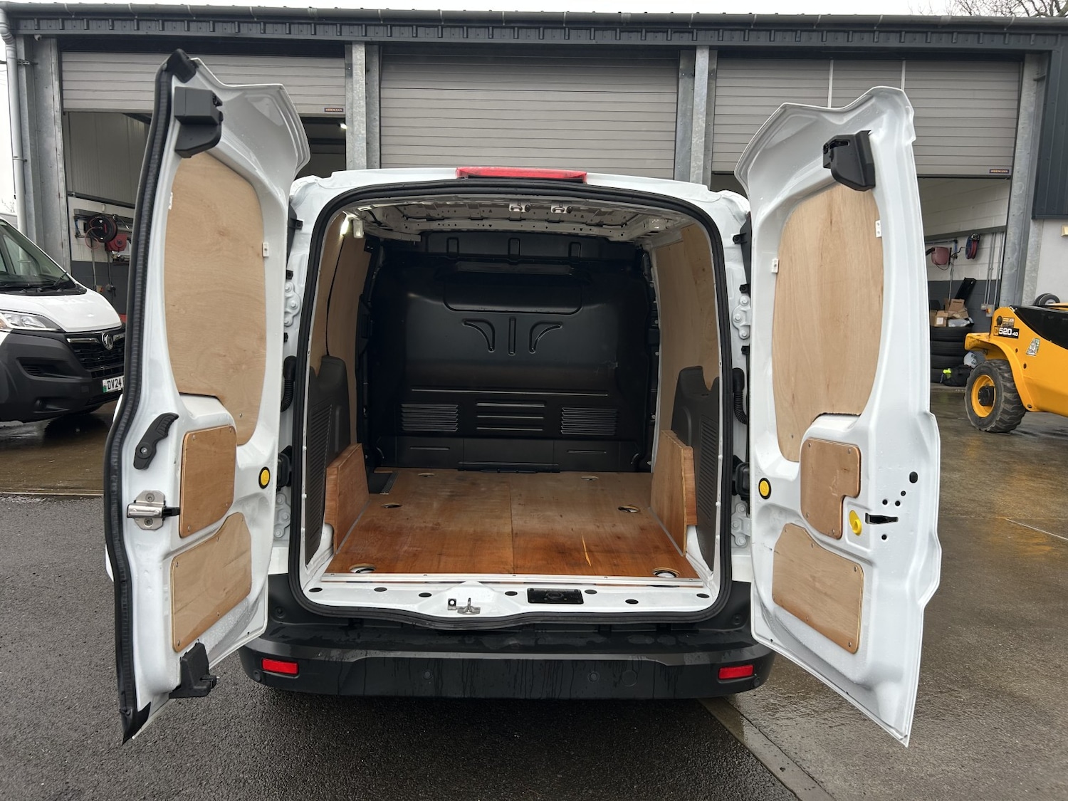 Used Ford Transit Connect 2023 for sale - 77649586: Photo 7