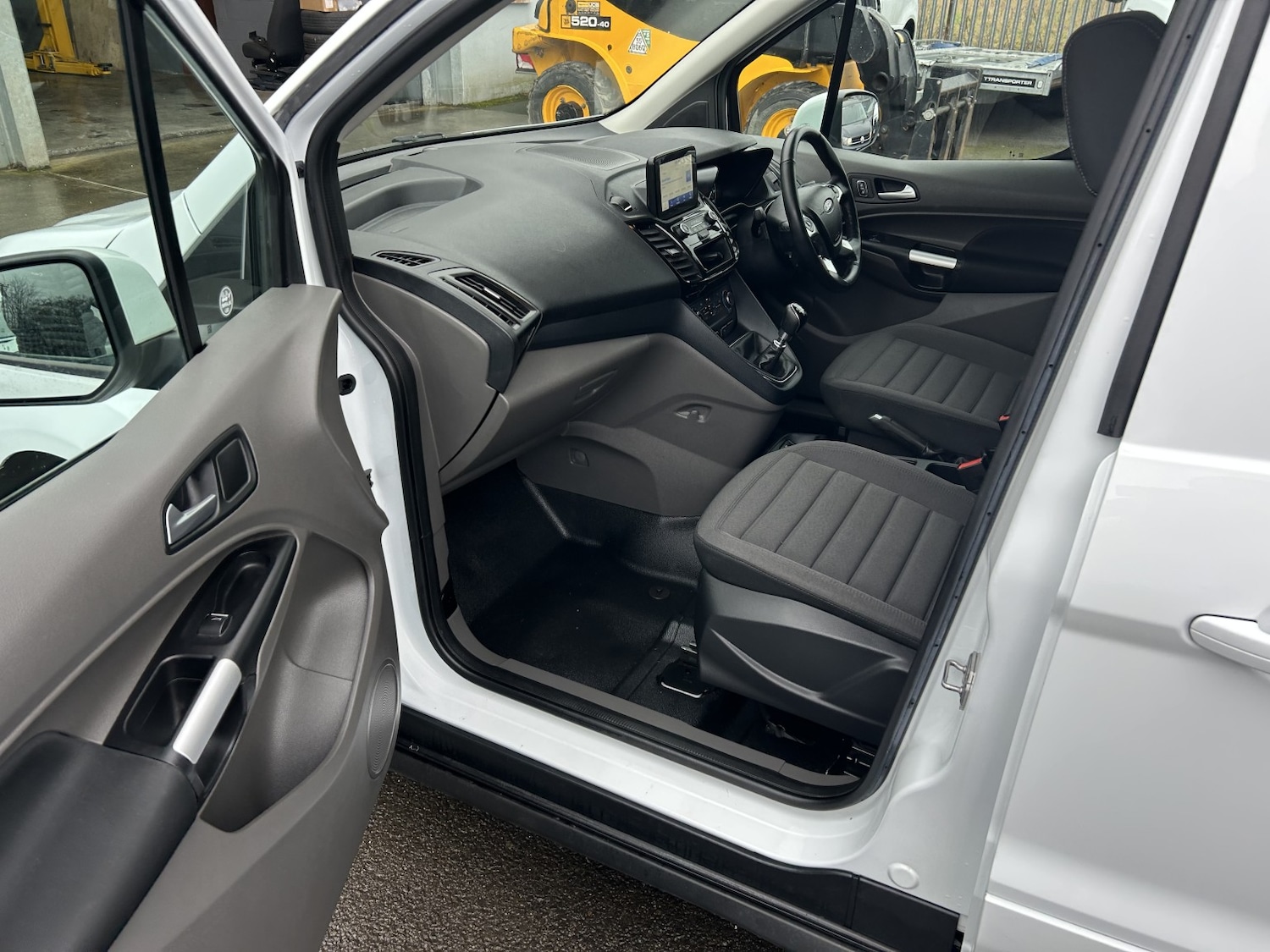 Used Ford Transit Connect 2023 for sale - 77649586: Photo 9