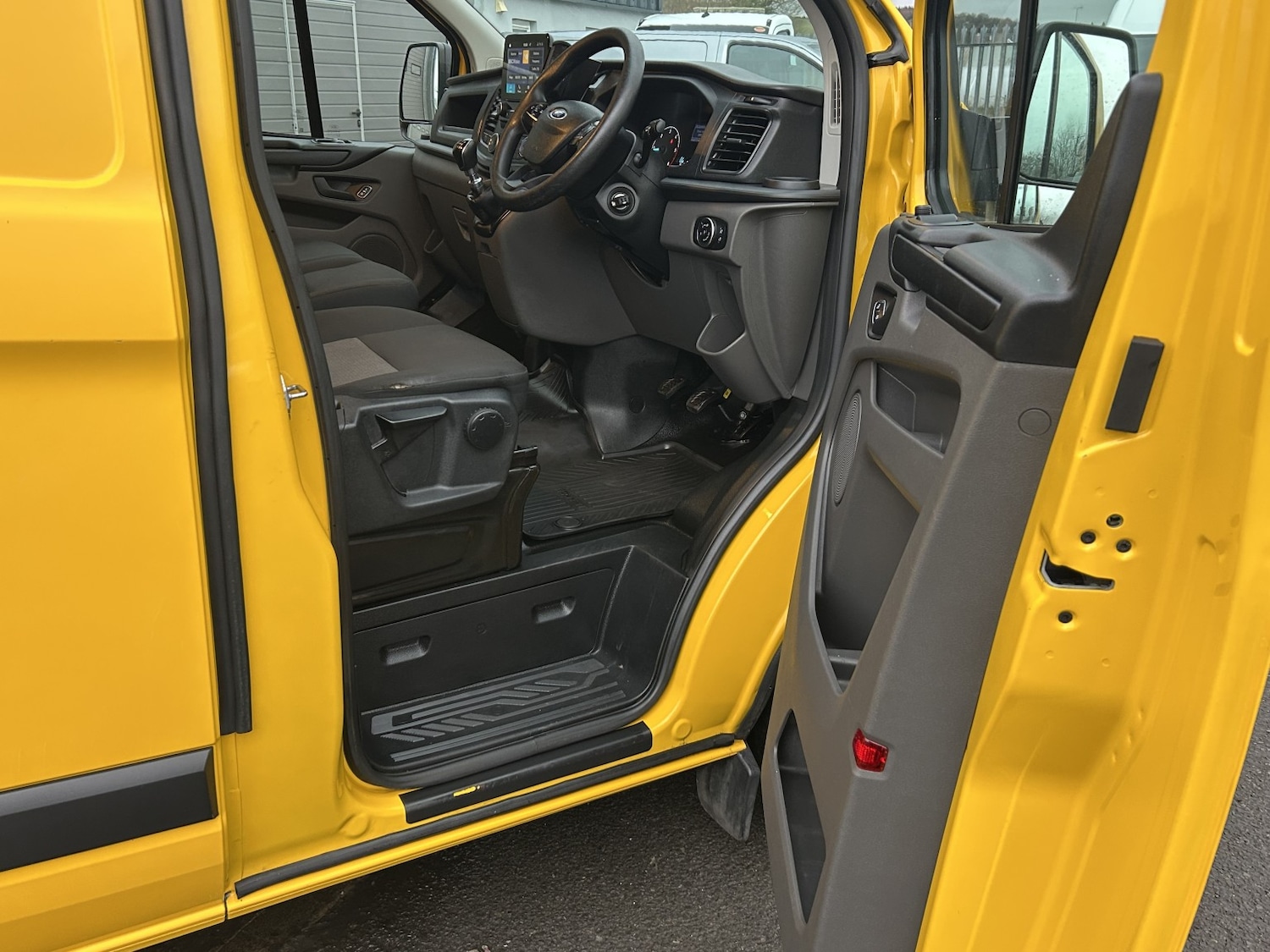 Used Ford Transit Custom 2022 for sale - 77207173: Photo 10