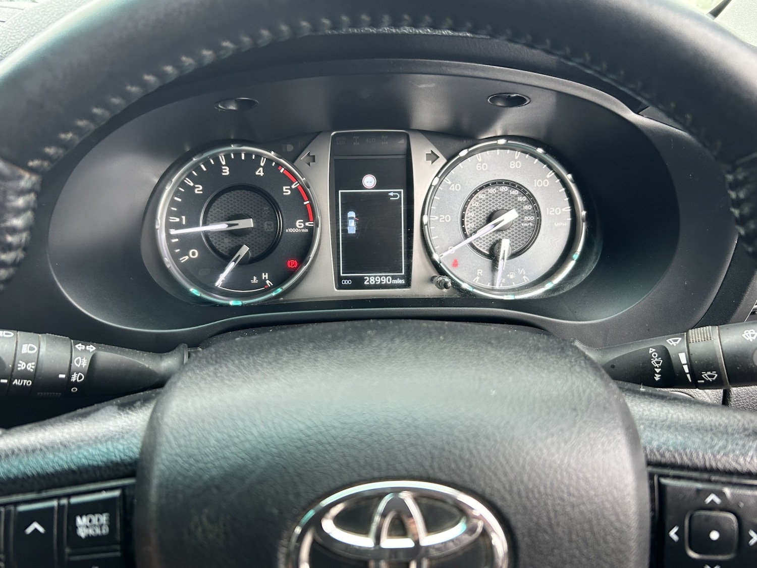 Used Toyota Hilux 2023 for sale - 77687679: Photo 13