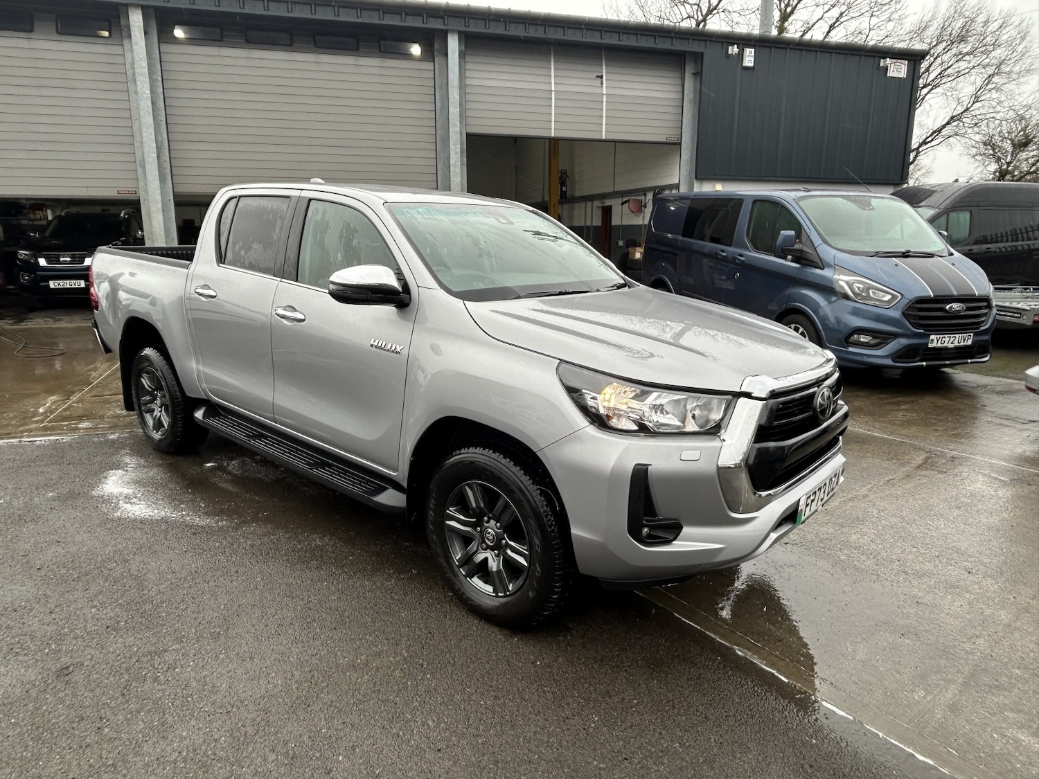 Used Toyota Hilux 2023 for sale - 77687679: Photo 6