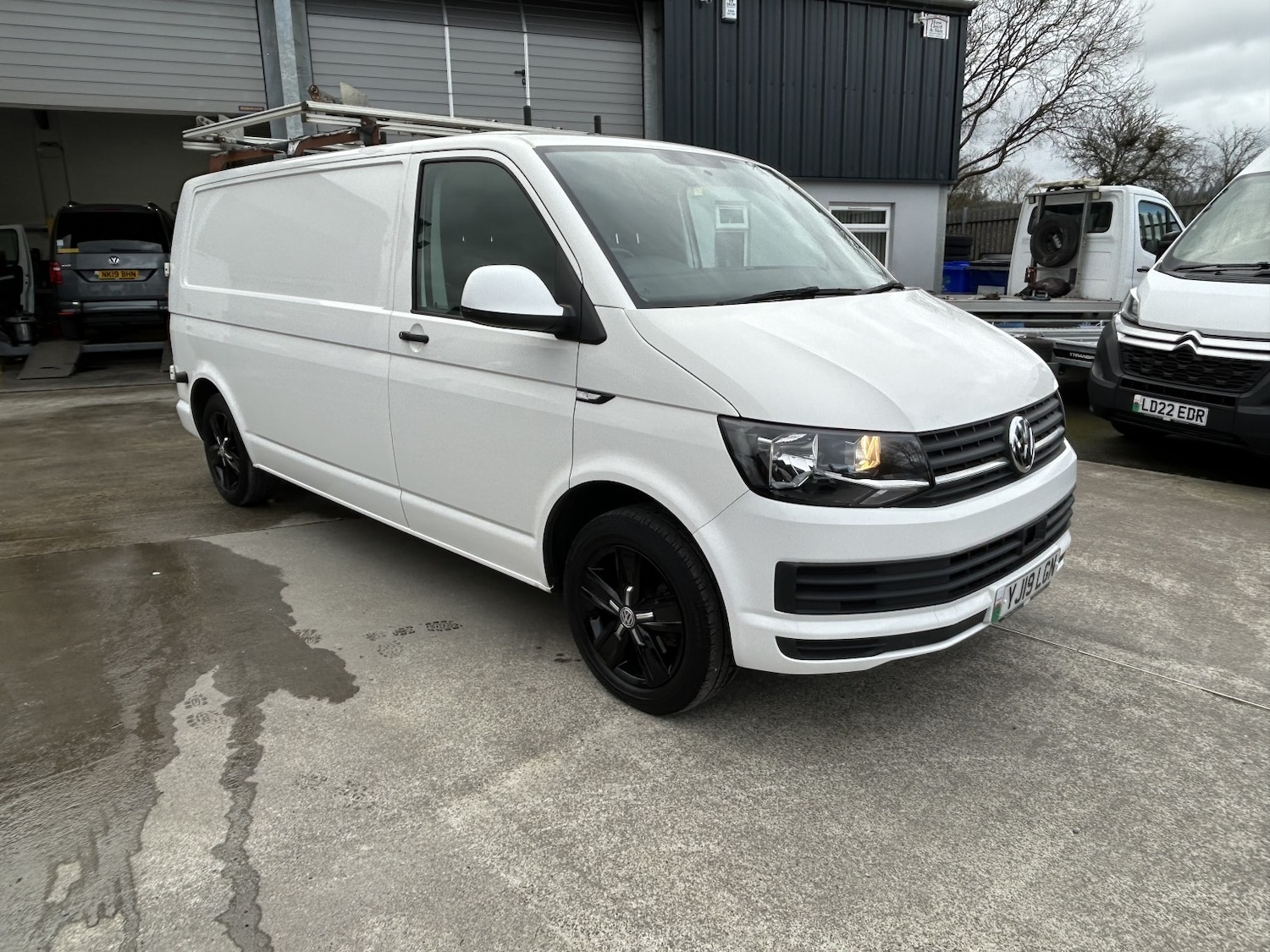 Used Volkswagen Transporter 2019 for sale - 77501458: Photo 6